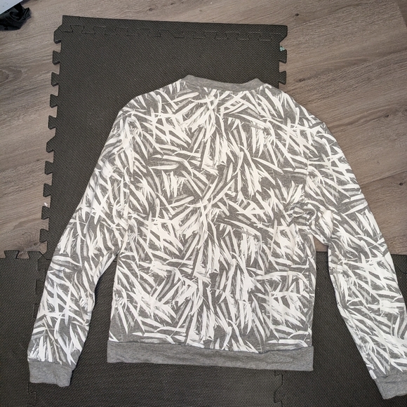 Pull over jumper sweater - Picture 2 of 2